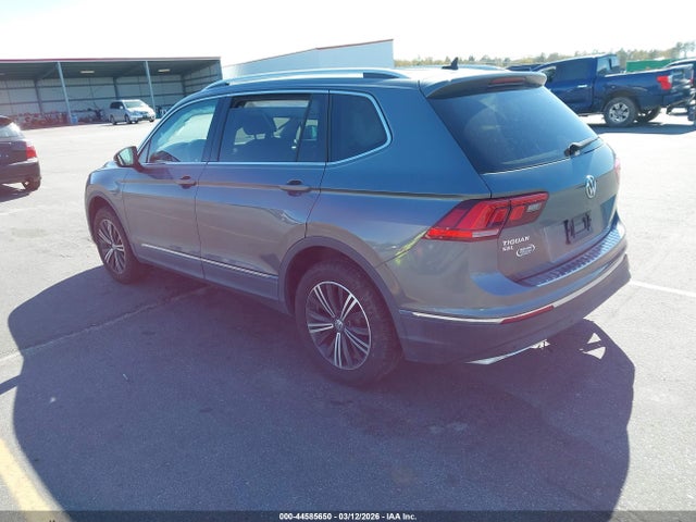 2019 VOLKSWAGEN TIGUAN 3VV3B7AX7KM149888 Photo 2