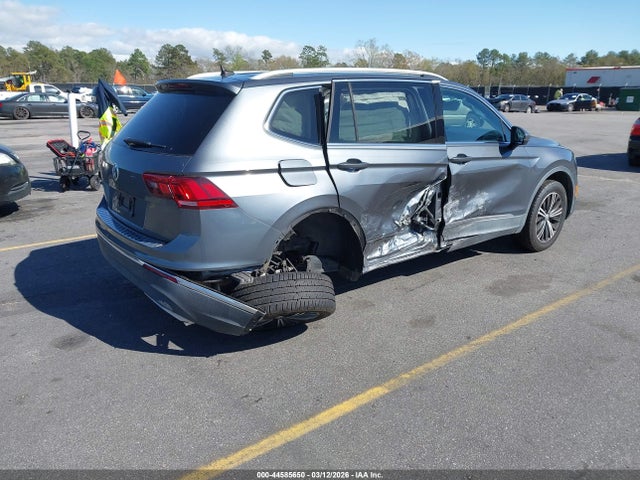 2019 VOLKSWAGEN TIGUAN 3VV3B7AX7KM149888 Photo 3