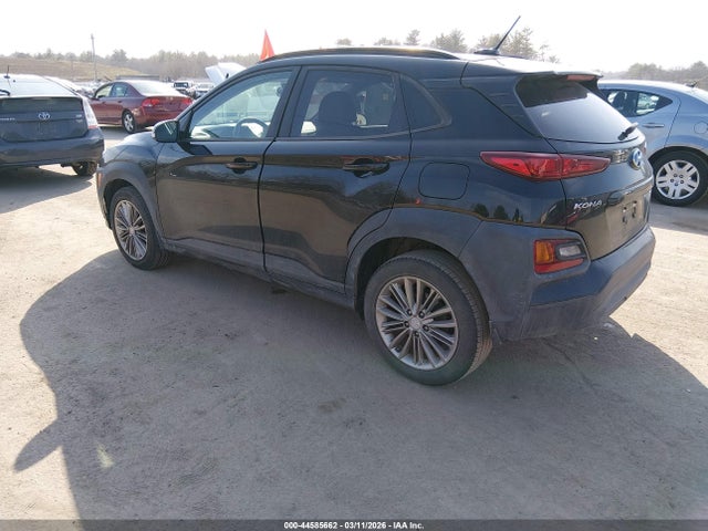 2018 HYUNDAI KONA KM8K2CAA2JU105706 Photo 2