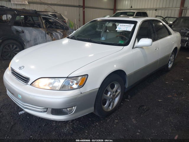 2001 Lexus Es 300 მანქანა იყიდება აუქციონზე, vin: JT8BF28G110333120, აუქციონის ნომერი: 44585666