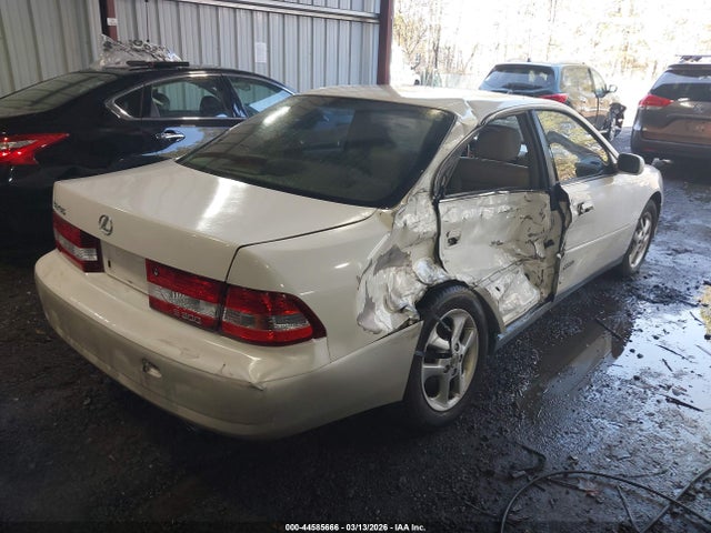 2001 Lexus Es 300 მანქანა იყიდება აუქციონზე, vin: JT8BF28G110333120, აუქციონის ნომერი: 44585666