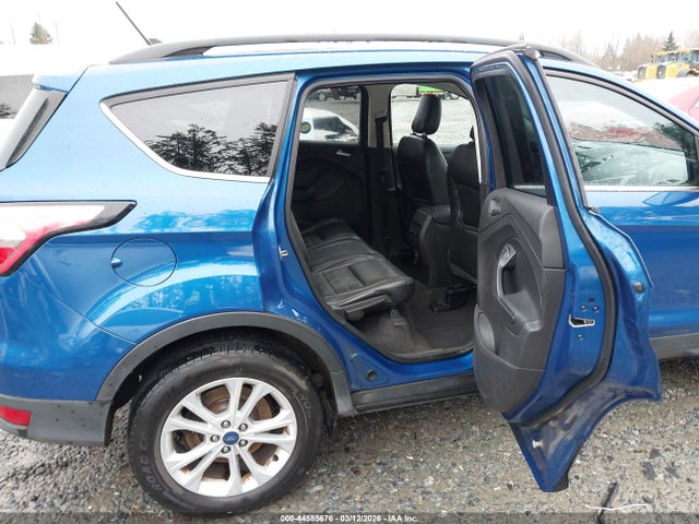 1FMCU9HD8JUA98424 Ford ESCAPE SEL
