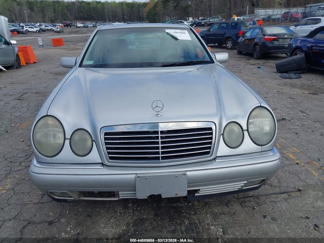 1999 Mercedes-benz E 320 მანქანა იყიდება აუქციონზე, vin: WDBJF65H8XA729239, აუქციონის ნომერი: 44585686