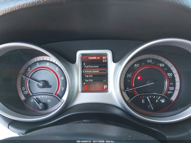 3C4PDCBBXKT863512 Dodge JOURNEY SE