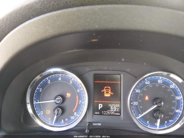 2018 TOYOTA COROLLA 2T1BURHE2JC070351 Photo 6