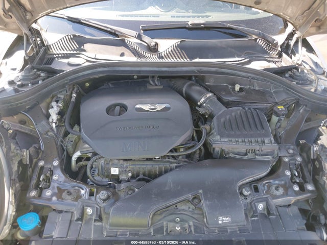 2017 MINI CLUBMAN WMWLN5C36H2E33145 Photo 9