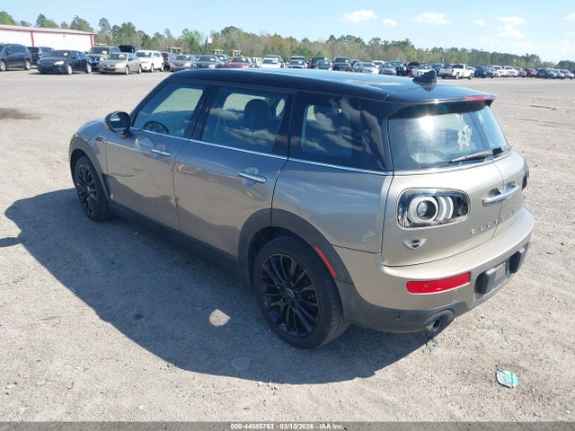 2017 MINI CLUBMAN WMWLN5C36H2E33145 Photo 2