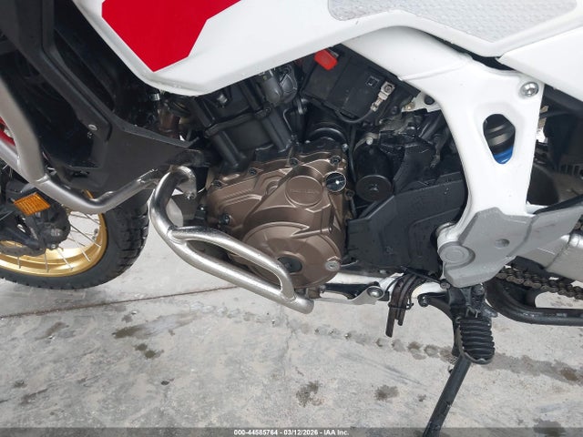 2024 HONDA CRF1100 JH2SD15E8RK000201 Photo 8