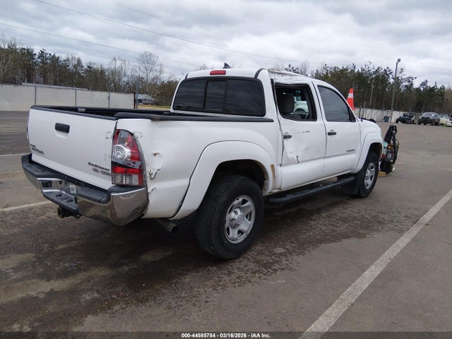2014 TOYOTA TACOMA 5TFJU4GN3EX054392 Photo 3