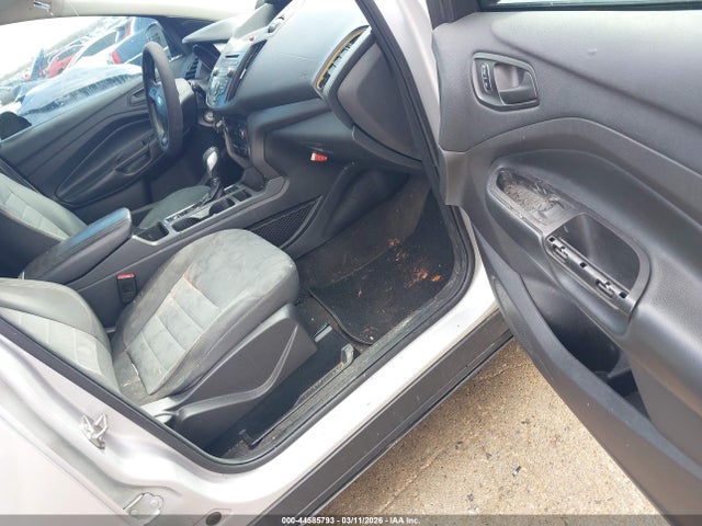 Ford ESCAPE S 2018 1FMCU0F72JUA71602 Image 5