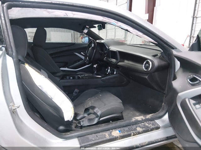 Chevrolet Camaro 1lt 2018 1G1FB1RX4J0160421 Image 5