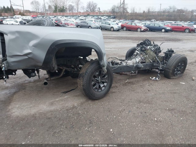 3TYCZ5AN0MT030763 Toyota Tacoma Sr5 V6