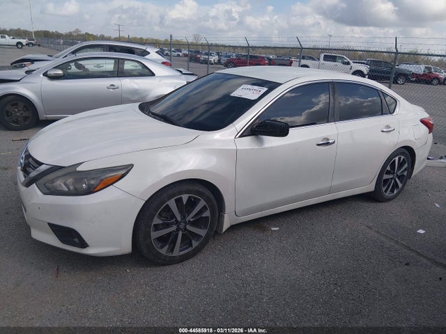 2016 Nissan Altima 2.5 Sr მანქანა იყიდება აუქციონზე, vin: 1N4AL3AP5GC132520, აუქციონის ნომერი: 44585918