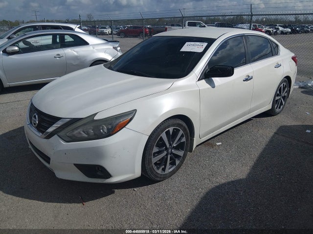 2016 Nissan Altima 2.5 Sr მანქანა იყიდება აუქციონზე, vin: 1N4AL3AP5GC132520, აუქციონის ნომერი: 44585918