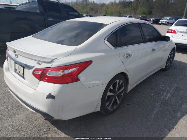 2016 Nissan Altima 2.5 Sr მანქანა იყიდება აუქციონზე, vin: 1N4AL3AP5GC132520, აუქციონის ნომერი: 44585918