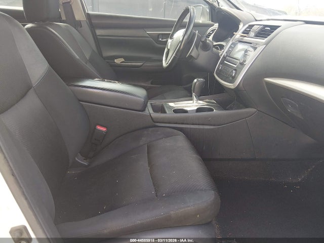 2016 Nissan Altima 2.5 Sr მანქანა იყიდება აუქციონზე, vin: 1N4AL3AP5GC132520, აუქციონის ნომერი: 44585918