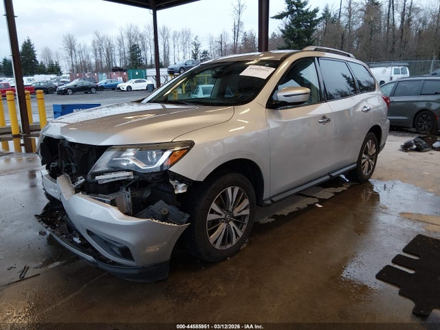 Nissan Pathfinder Sv 2018 5N1DR2MN7JC622986 Image 2