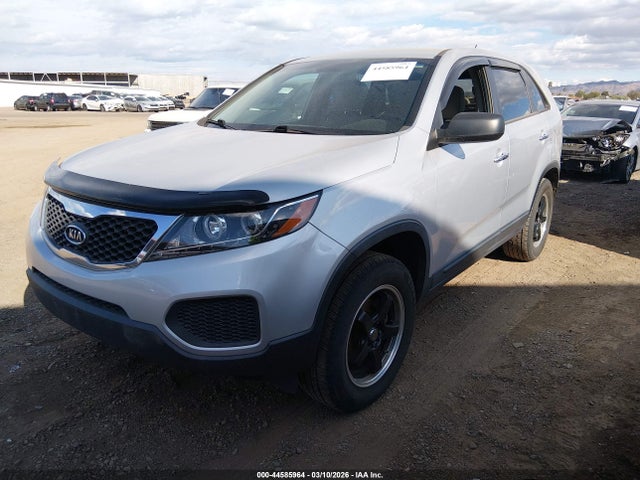 2011 KIA SORENTO 5XYKT3A18BG010989 Photo 1