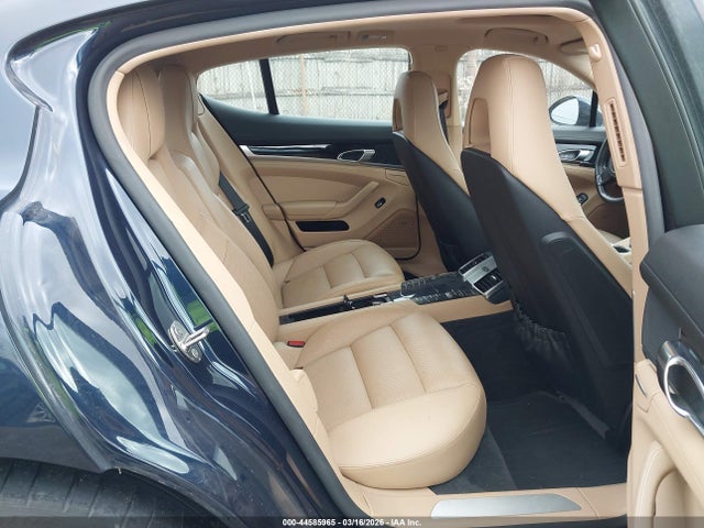 2016 PORSCHE PANAMERA WP0AA2A73GL007218 Photo 7