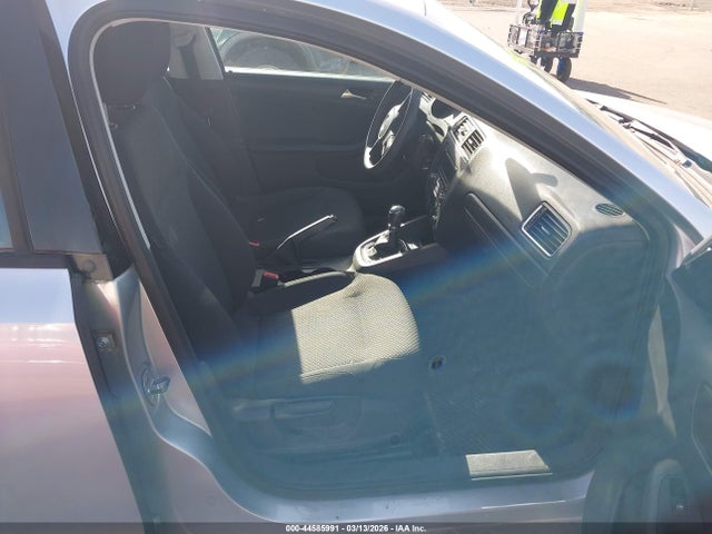 44585991 :رقم المزاد ، 3VW1K7AJ6DM211153 vin ، 2013 Volkswagen Jetta 2.0l S مزاد بيع