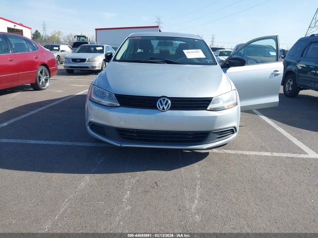 44585991 :رقم المزاد ، 3VW1K7AJ6DM211153 vin ، 2013 Volkswagen Jetta 2.0l S مزاد بيع