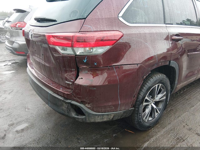 Toyota Highlander Le 2017 5TDBZRFH4HS387080 Image 6