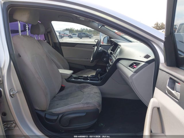 2018 Hyundai Sonata Se მანქანა იყიდება აუქციონზე, vin: 5NPE24AFXJH673375, აუქციონის ნომერი: 44586013