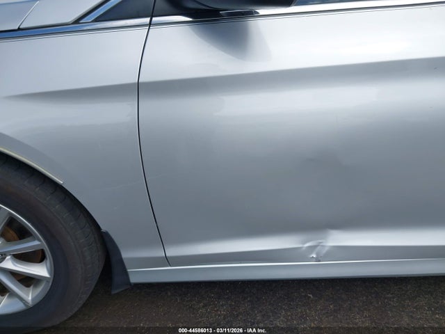 2018 Hyundai Sonata Se მანქანა იყიდება აუქციონზე, vin: 5NPE24AFXJH673375, აუქციონის ნომერი: 44586013