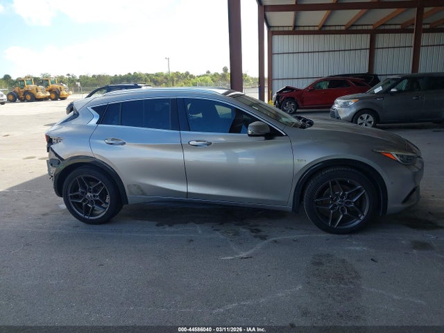 Продаж на аукціоні авто 2017 Infiniti Qx30 Premium, vin: SJKCH5CP9HA019161, номер лоту: 44586040