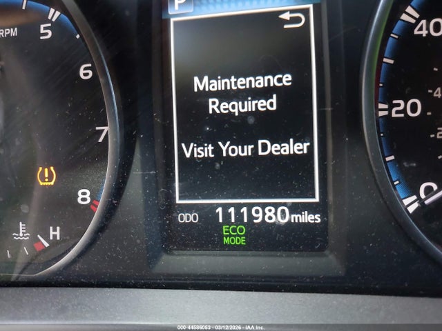 Toyota RAV4 LE 2018 JTMBFREV3JJ175418 Image 7