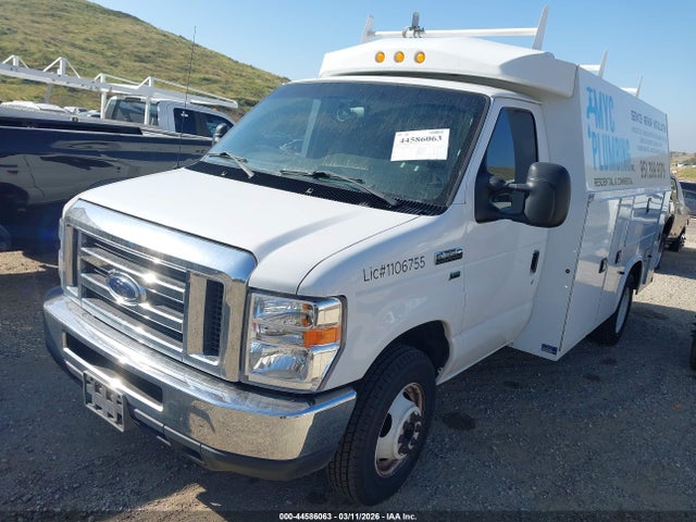Продажа на аукционе авто 2019 Ford E-350 Cutaway, vin: 1FDWE3F68KDC02052, номер лота: 44586063