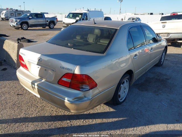 2002 LEXUS LS 430 JTHBN30F920067360 Photo 3