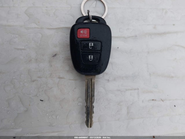Toyota RAV4 LE 2016 2T3BFREV0GW422940 Image 11