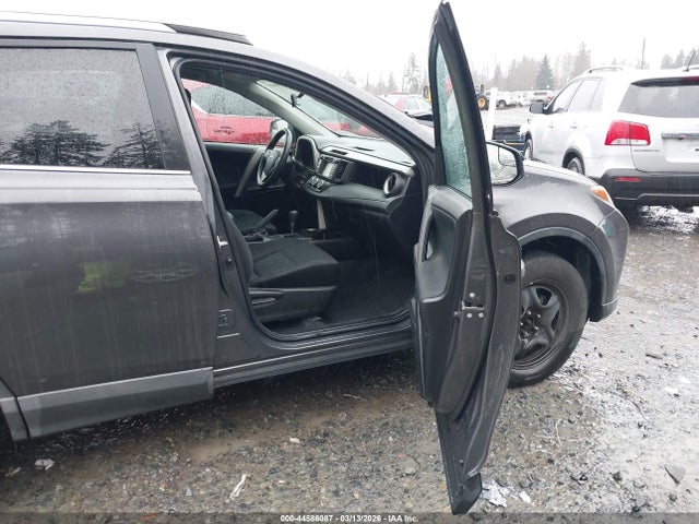 Toyota RAV4 LE 2016 2T3BFREV0GW422940 Image 5