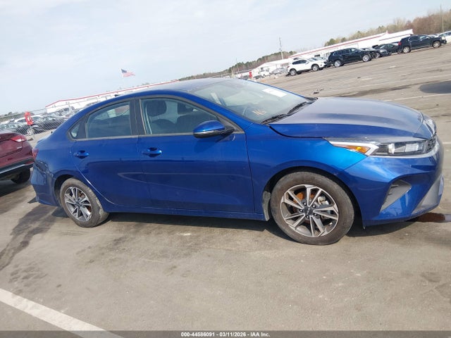 Продажа на аукционе авто 2024 Kia Forte Lxs, vin: 3KPF24AD8RE803995, номер лота: 44586091