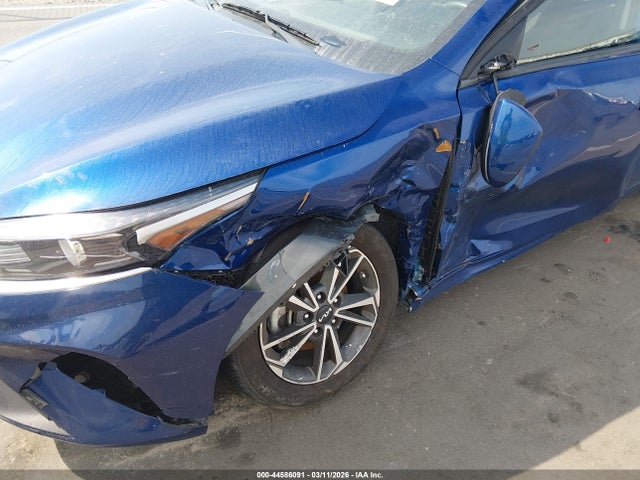 Продажа на аукционе авто 2024 Kia Forte Lxs, vin: 3KPF24AD8RE803995, номер лота: 44586091