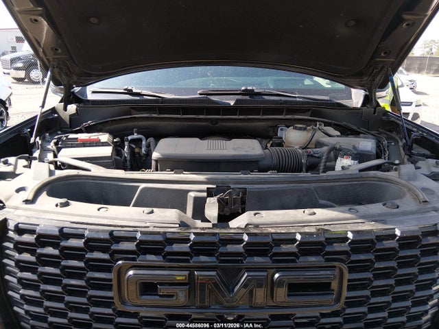 44586096 :رقم المزاد ، 1GKS2DKL9MR153418 vin ، 2021 Gmc Yukon 4wd Denali مزاد بيع