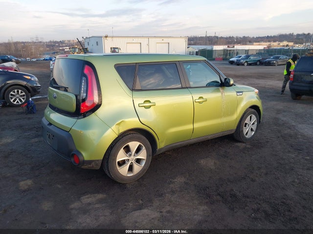 KIA Soul 2016 KNDJN2A23G7844584 Image 4