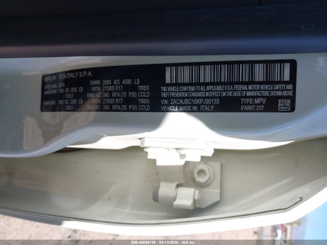 ZACNJBC16KPJ96135 Jeep Renegade Trailhawk 4x4
