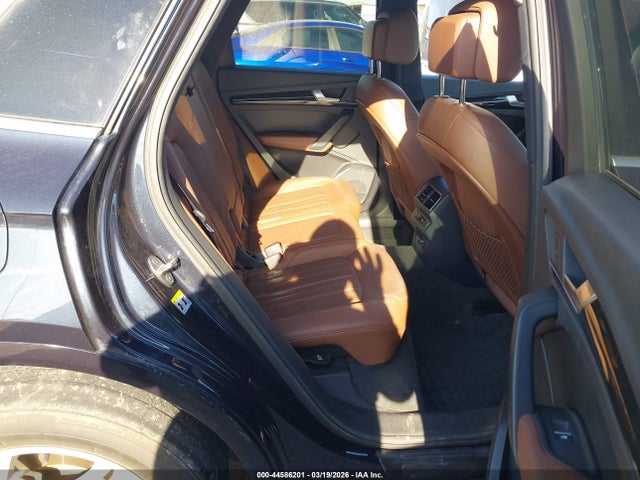 Продаж на аукціоні авто 2018 Audi Q5 2.0t Premium/2.0t Tech Premium, vin: WA1BNAFY2J2094573, номер лоту: 44586201