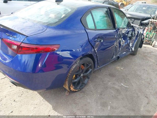 44586202 :رقم المزاد ، ZARFANAN3L7632314 vin ، 2020 Alfa Romeo Giulia Awd مزاد بيع