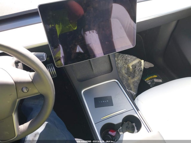 Aukcja sprzedaży 2025 Tesla Model Y Performance Dual Motor All-wheel Drive, vin: 7SAYGDEF7SF242651, numer aukcji: 44586268