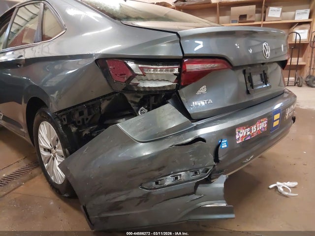 Продаж на аукціоні авто 2019 Volkswagen Jetta 1.4t R-line/1.4t S/1.4t Se, vin: 3VWC57BUXKM028375, номер лоту: 44586272