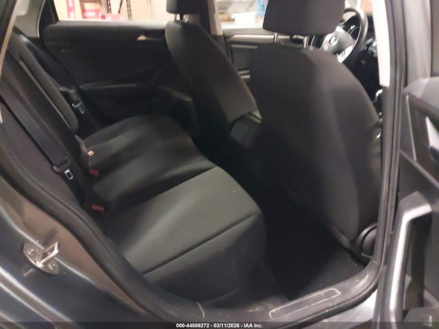 Продаж на аукціоні авто 2019 Volkswagen Jetta 1.4t R-line/1.4t S/1.4t Se, vin: 3VWC57BUXKM028375, номер лоту: 44586272