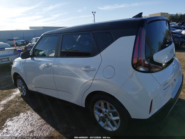 2025 Kia Soul S მანქანა იყიდება აუქციონზე, vin: KNDJ23AU7S7265560, აუქციონის ნომერი: 44586281