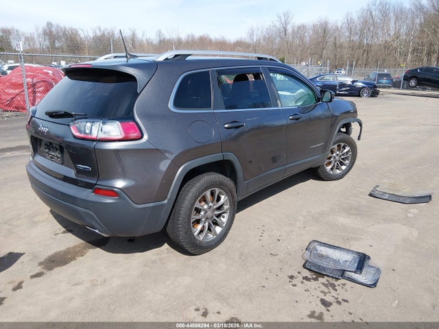 44586294 :رقم المزاد ، 1C4PJMLX2KD239153 vin ، 2019 Jeep Cherokee Latitude Plus 4x4 مزاد بيع