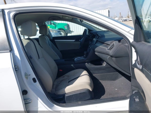 Honda Civic Lx 2019 2HGFC2F60KH606343 Image 5