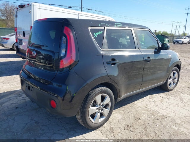 2017 Kia Soul მანქანა იყიდება აუქციონზე, vin: KNDJN2A27H7437661, აუქციონის ნომერი: 44586316