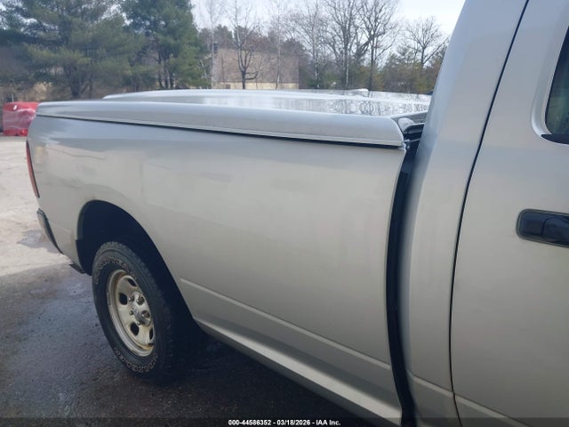 2017 Ram 1500 Tradesman Regular Cab 4x4 8' Box მანქანა იყიდება აუქციონზე, vin: 3C6JR7DT2HG585217, აუქციონის ნომერი: 44586352