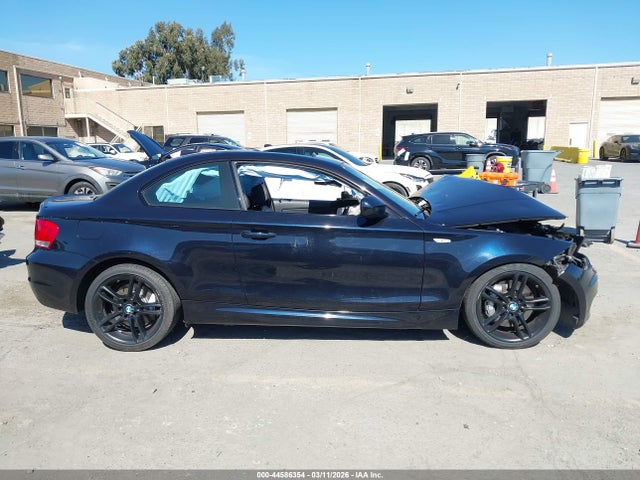 2013 Bmw 135i მანქანა იყიდება აუქციონზე, vin: WBAUC9C52DVM13872, აუქციონის ნომერი: 44586354